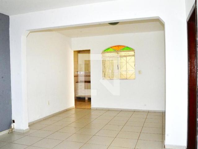 Casa aluguel em Região Geográfica Imediata de Belo Horizonte, Região Metropolitana de Belo Horizonte