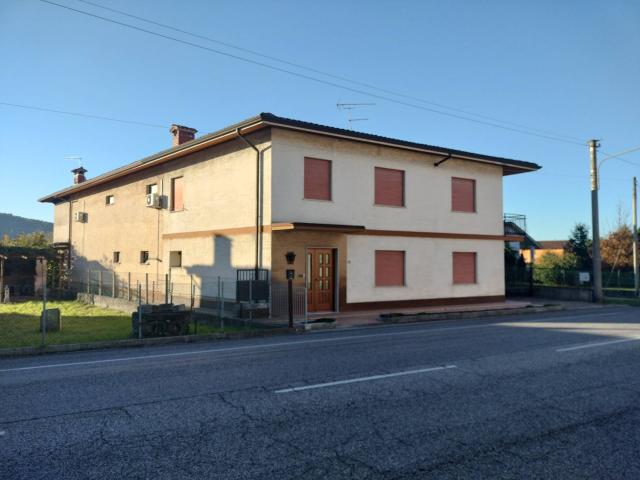 Villa Indipendente in vendita a Farra D'isonzo, Friuli-Venezia Giulia