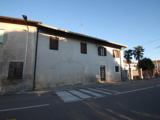 Villa Indipendente in vendita a San Lorenzo Isontino, Friuli-Venezia Giulia