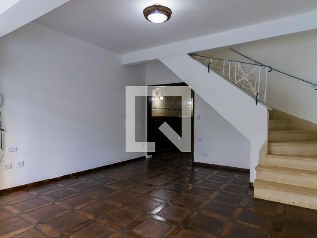 Casa aluguel em Região Imediata de São Paulo, Região Metropolitana de São Paulo