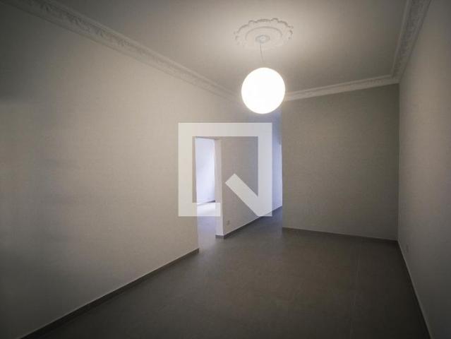 Casa aluguel em Liberdade, São Paulo