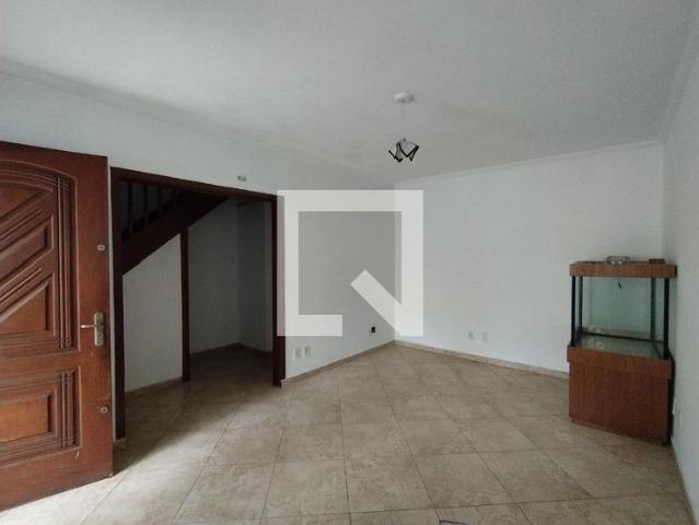 Casa aluguel em Região Imediata de São Paulo, Região Metropolitana de São Paulo