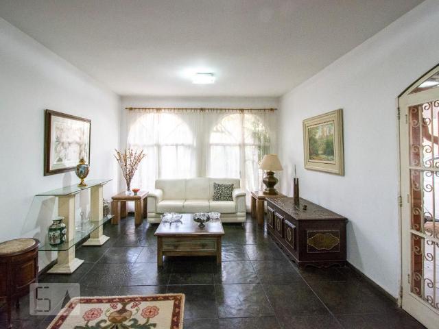 Casa aluguel em Região Imediata de São Paulo, Região Metropolitana de São Paulo