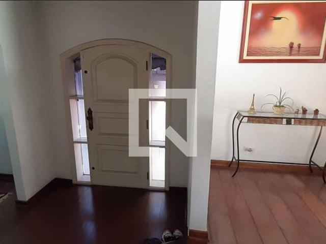 Casa aluguel em Região Imediata de São Paulo, Região Metropolitana de São Paulo