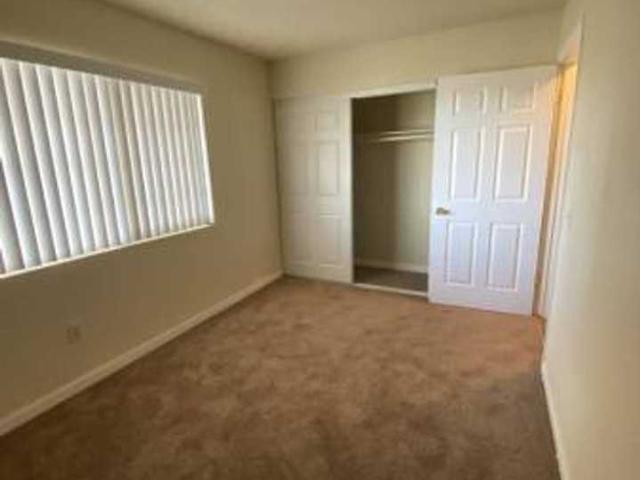 Apartment for rent in Adelanto, California