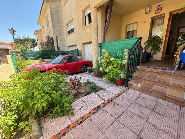 Casa en venta en El Tiemblo, Castilla y León