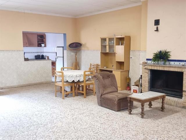 Casa en venta en l'Alt Vinalopó / El Alto Vinalopó, Valencia
