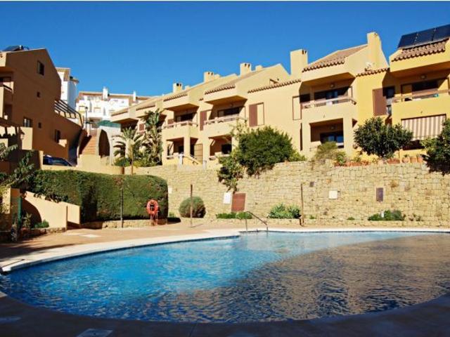 Piso en venta en Elche De La Sierra, la Vila