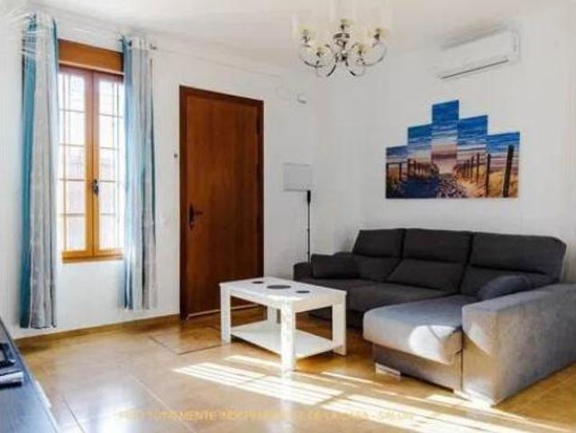 Chalet en alquiler en Alcalá De Guadaíra, Andalucía