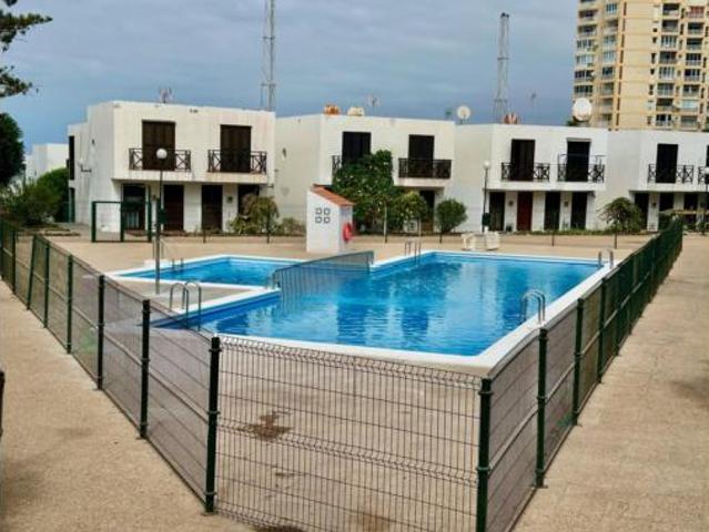 Chalet en alquiler en Los Cristianos, Arona