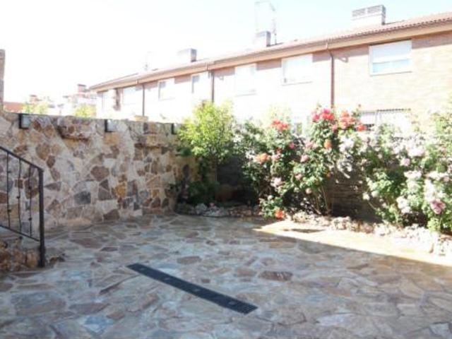 Chalet en alquiler en Azuqueca De Henares, Castilla-La Mancha