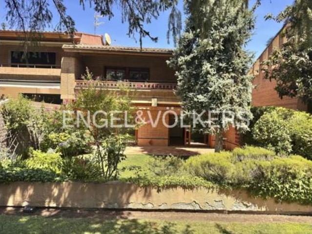 Chalet en alquiler en Urbanizaciónes Este, Boadilla Del Monte