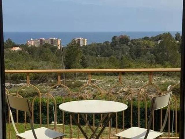 Chalet en alquiler en Barri París-Pedrera / Camp Roig, Dénia