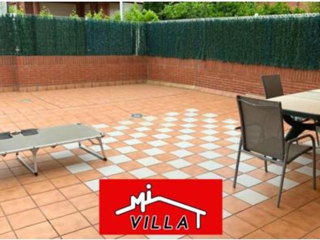 Chalet en alquiler en Laredo