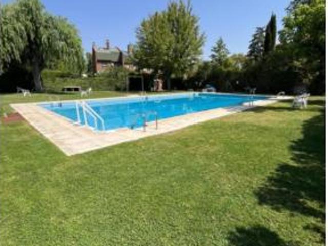 Chalet en alquiler en Las Rozas De Madrid, Madrid