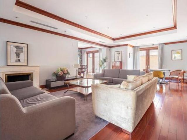 Chalet en alquiler en Moncloa-Aravaca, Madrid