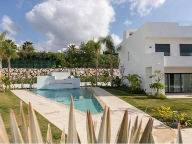 Chalet en alquiler en Nueva Andalucía, Costa del Sol Occidental