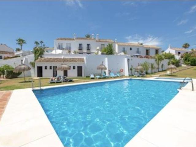 Chalet en alquiler en Divina Pastora, Costa del Sol Occidental