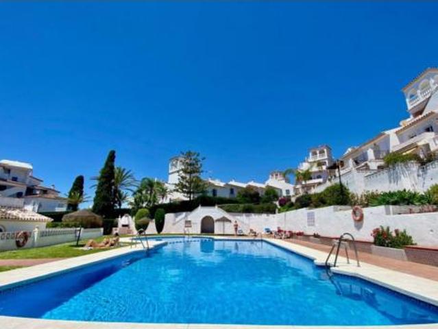 Chalet en alquiler en Divina Pastora, Costa del Sol Occidental