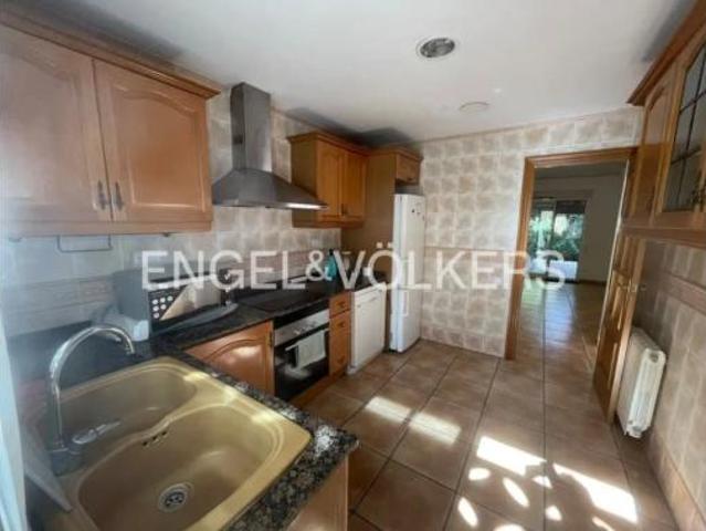 Chalet en alquiler en Sant Isidre de Benaixeve, Montcada / Moncada