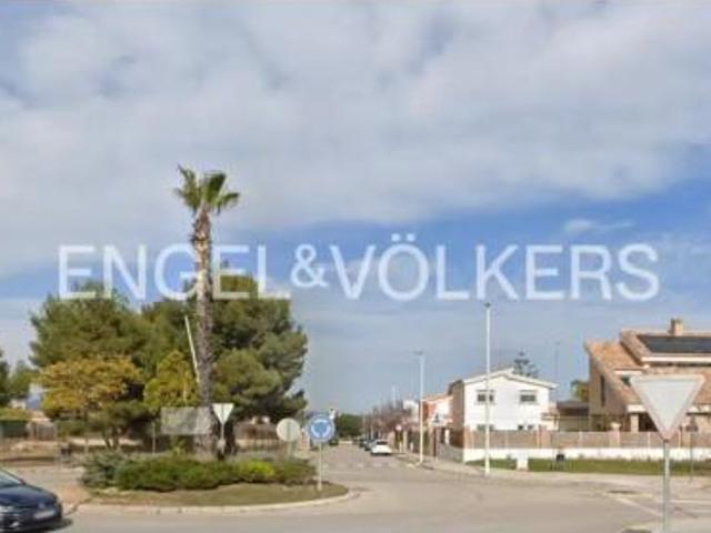 Chalet en alquiler en Sant Isidre de Benaixeve, Montcada / Moncada