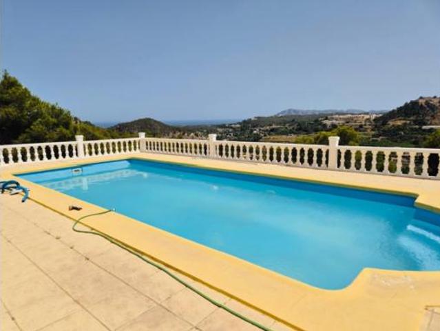 Chalet en alquiler en la Marina Baixa, Valencia