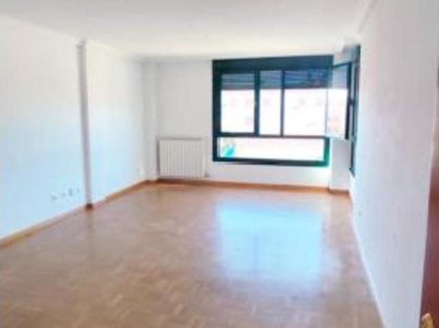 Chalet en alquiler en Los Alcaldes, Salamanca
