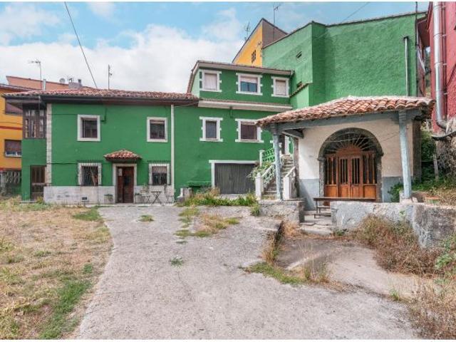 Casa en venta en Aller, Asturias