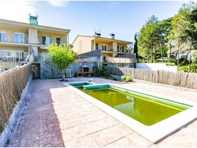 Casa en venta en Urbanització Muntanya del Mar, Garraf