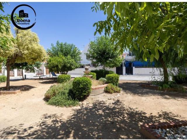Casa en venta en Genil, Comarca de la Vega de Granada