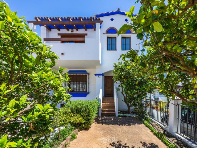 Casa en venta en La Alcaidesa, Campo de Gibraltar