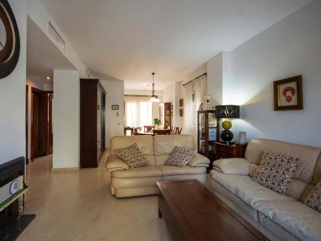 Chalet en venta en Barriada Islas Canarias, Costa del Sol Occidental