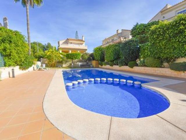 Villa en venta en Altea