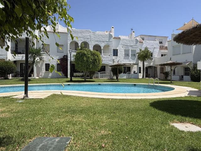 Chalet en venta en Las Yucas, Costa del Sol Occidental