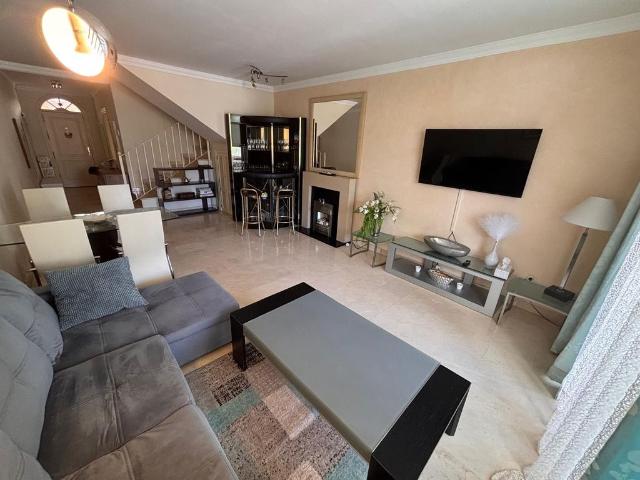 Chalet en alquiler en La Rinconada, Marbella