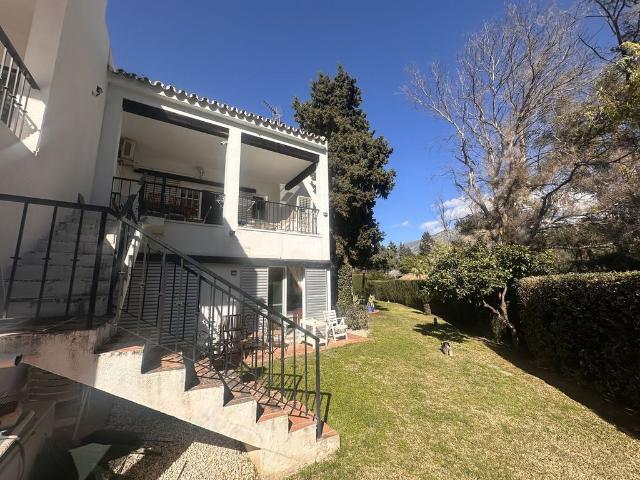 Chalet en venta en Nueva Andalucía, Costa del Sol Occidental