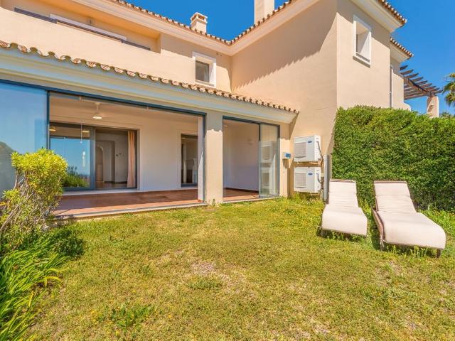 Chalet en venta en Nueva Atalaya, Costa del Sol Occidental