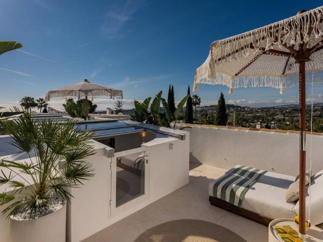 Chalet en venta en Nueva Andalucía, Costa del Sol Occidental