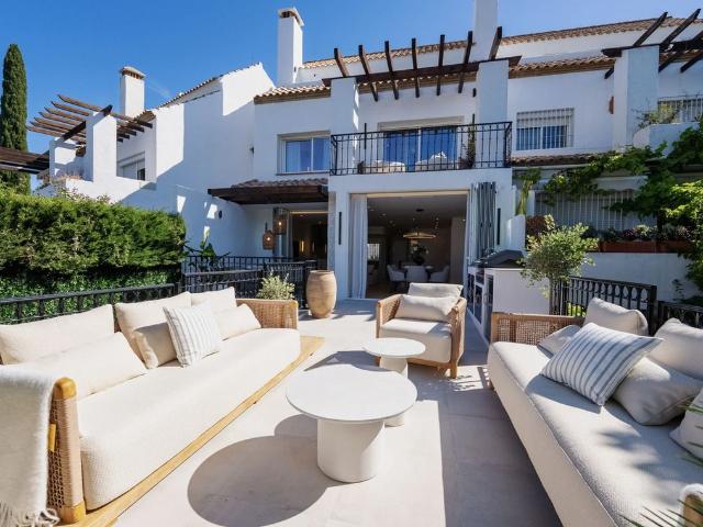 Chalet en venta en El Vicario, Costa del Sol Occidental