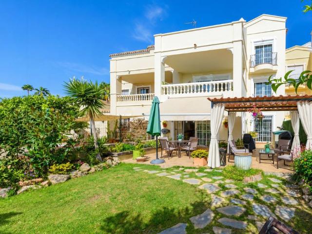 Chalet en venta en Barriada Islas Canarias, Costa del Sol Occidental