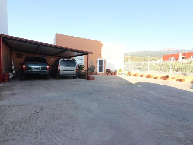 Chalet en venta en El Salto, Granadilla de Abona