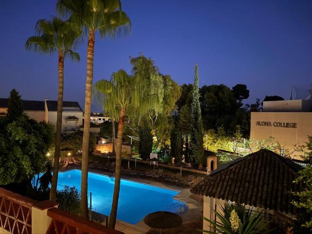 Chalet en venta en Nueva Andalucía, Costa del Sol Occidental