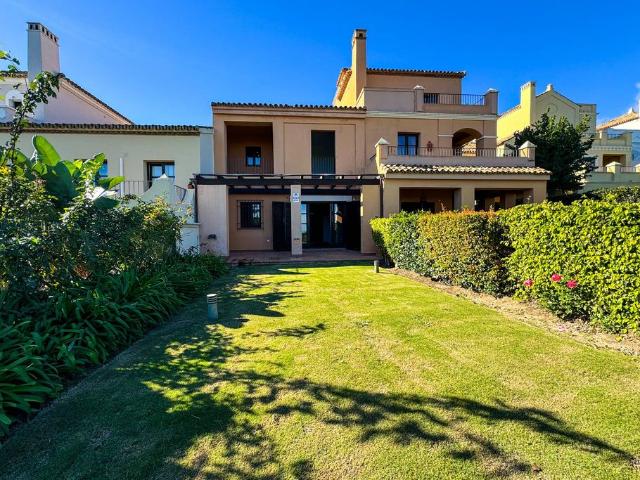 Chalet en venta en Sotogrande, Campo de Gibraltar