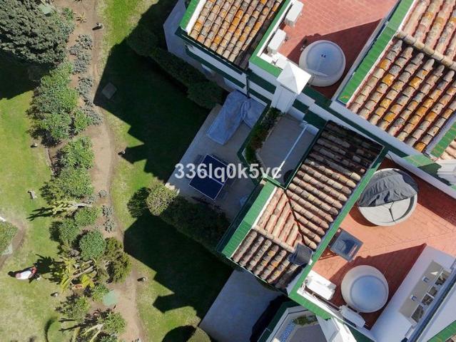 Chalet en venta en Barriada Islas Canarias, Costa del Sol Occidental