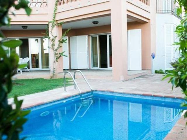 Chalet en venta en Barriada Islas Canarias, Costa del Sol Occidental