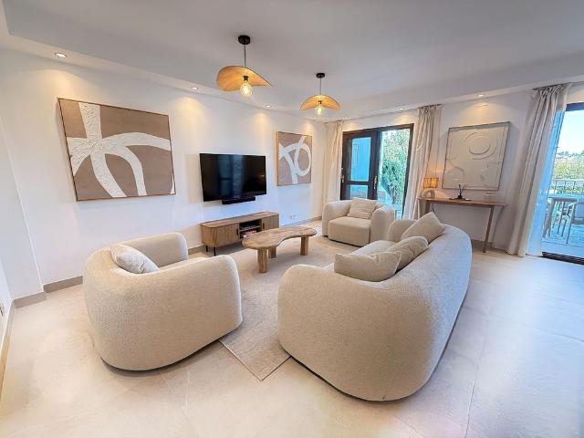 Chalet en venta en Barriada Islas Canarias, Costa del Sol Occidental