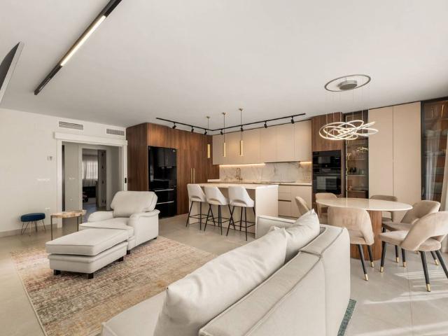 Chalet en venta en Barriada Islas Canarias, Costa del Sol Occidental