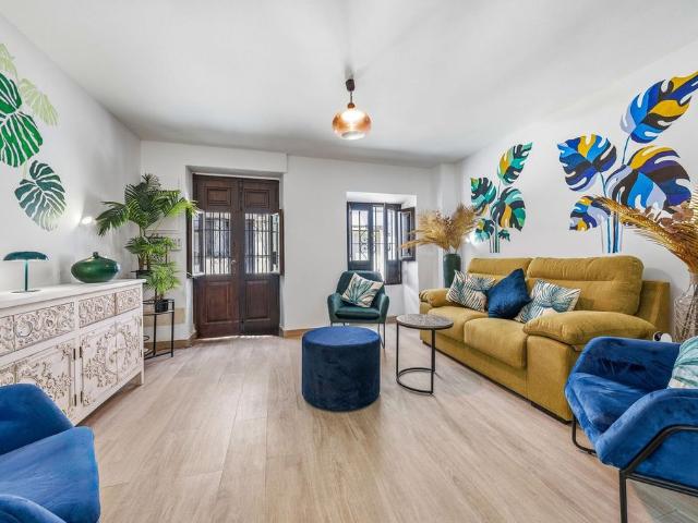 Chalet en venta en Barriada Islas Canarias, Costa del Sol Occidental