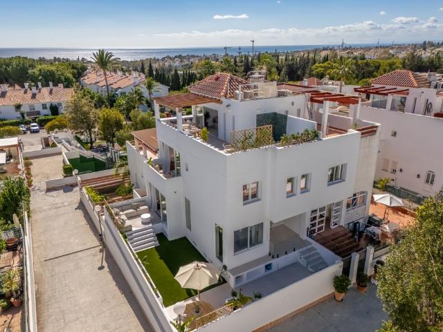Chalet en venta en El Vicario, Costa del Sol Occidental