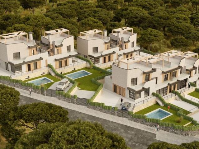 Chalet en venta en Polop, Valencia